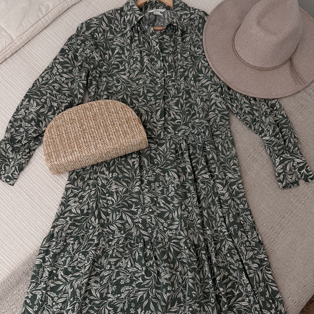 H&M Green Long Sleeve Dress